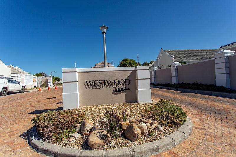 3 Bedroom Property for Sale in Sunningdale Western Cape